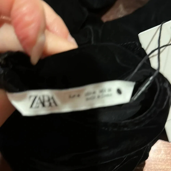 ZARA DRAPED VELVET DRESS SIZE M - Picture 8 of 9